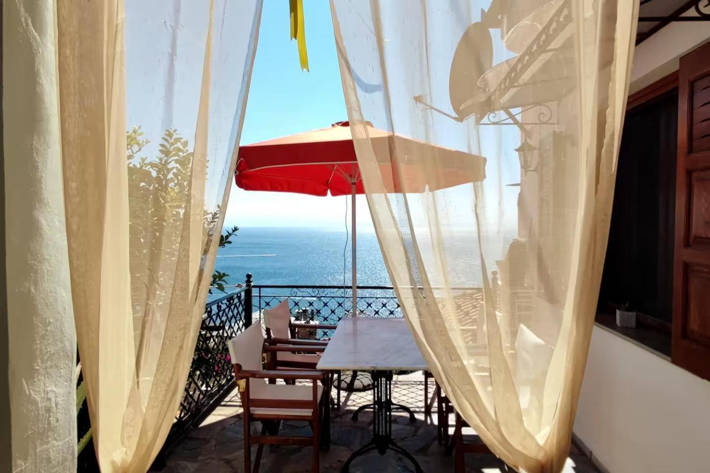 The Pagasetic Balcony - Magestic Sea Cottage Volos Exteriér fotografie